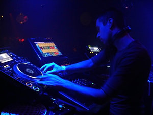 EDDIE HALLIWELL